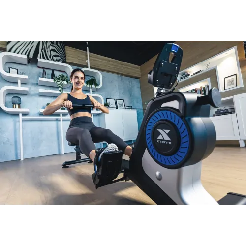Гребной тренажер Xterra ERG180